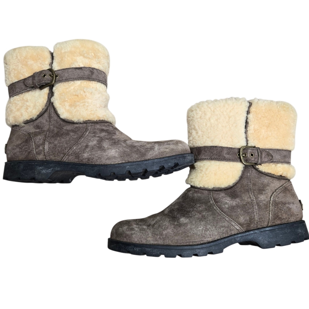 UGG Blayre Leather Sheepskin Boots Womens Sz 9